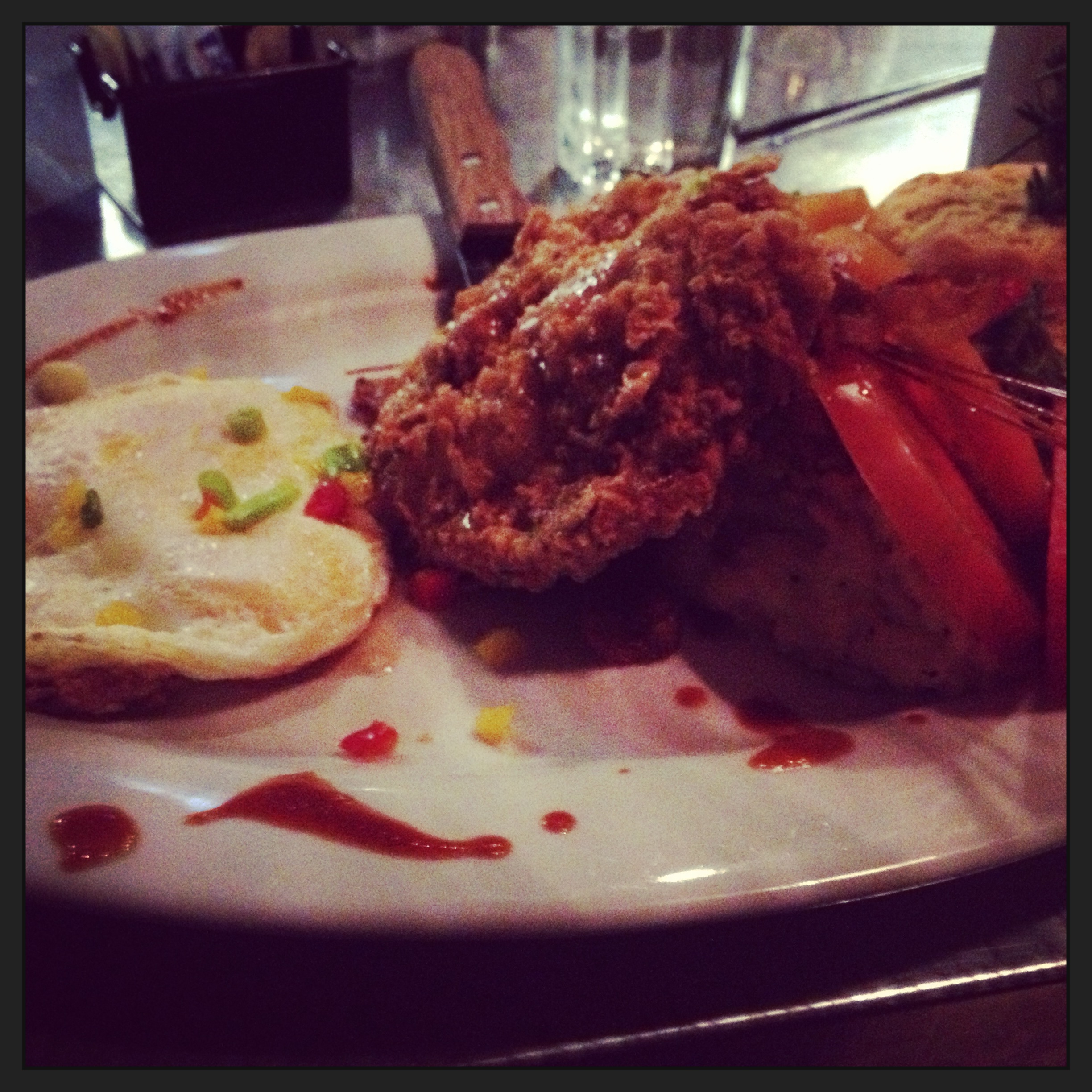 Chicken and Eggs at Hash House a Go Go